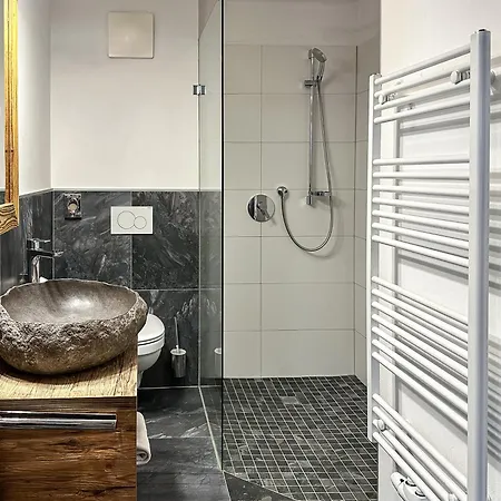 Ours Living Kitzsteinhorn Gletscher - Inkl Sauna *